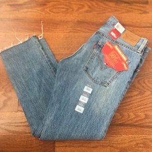 Levi’s 501 cropped and tapered jean